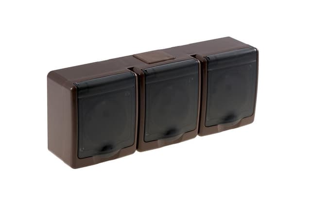 BETA surface socket 3-gang with grounding and transparent cover brown IP44